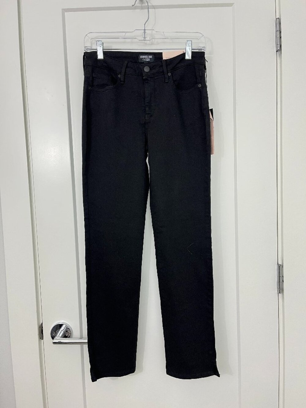 New NYDJ Size 0 NWT Black Curves 360 Straight Leg Jeans